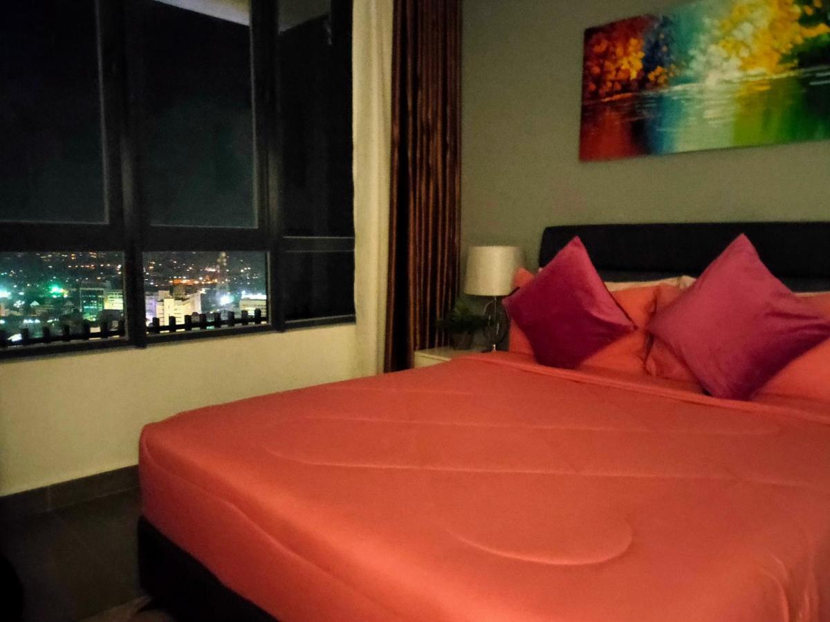 Izz'man Level 33 Troika Apartment Kota Bharu